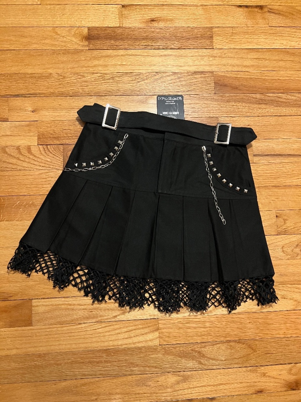 Dark in Love Gothic Pleated Mini Skirt With Fishnet
